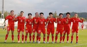 独行侠签下考辛斯，补强内线深度